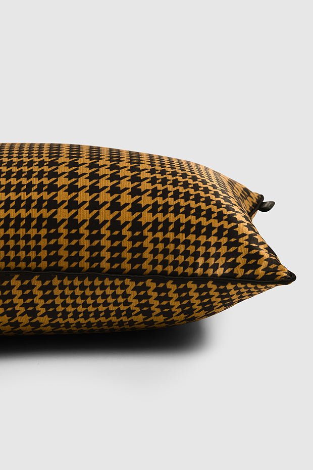 Houndstooth Lumbar Pillow Cover , Caramel - Pillow Covers